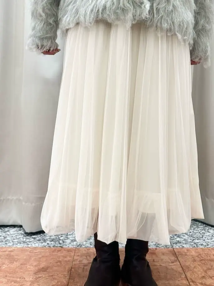 GRACE CONTINENTAL The Banquet 遠藤　みずき コーディネート画像