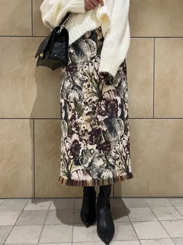 GRACE CONTINENTAL The Banquet 亀田 未希 コーディネート画像