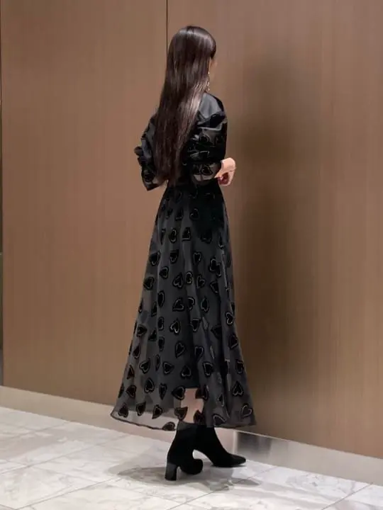 GRACE CONTINENTAL The Banquet Suzuka コーディネート画像