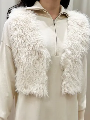 GRACE CONTINENTAL The Banquet 遠藤　みずき コーディネート画像