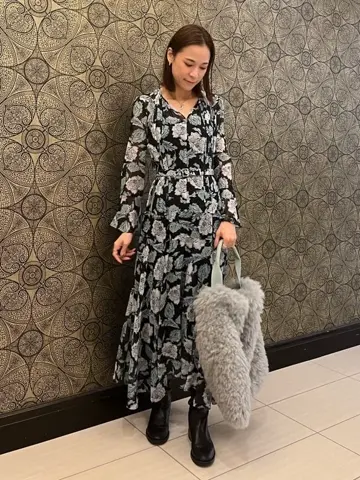 GRACE CONTINENTAL The Banquet 亀田 未希 コーディネート画像