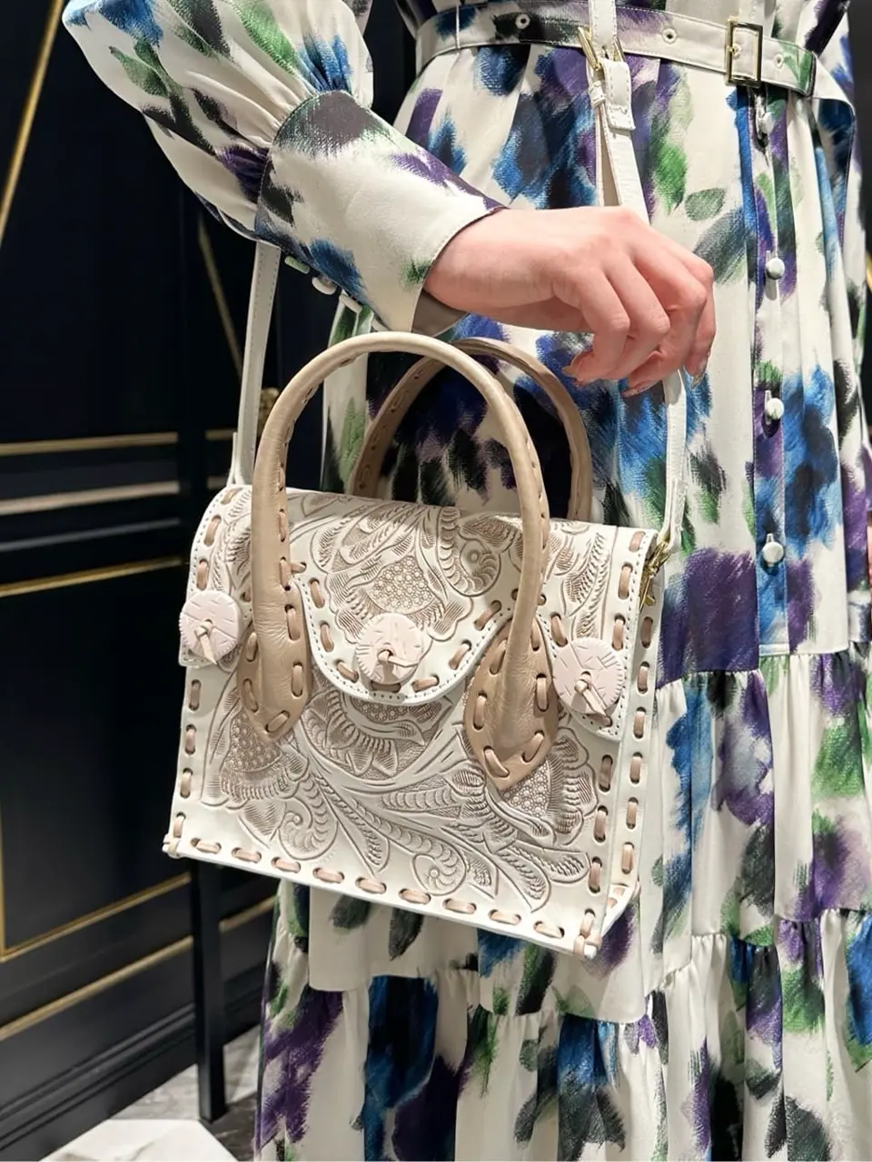 GRACE CONTINENTAL The Banquet mikiho コーディネート画像