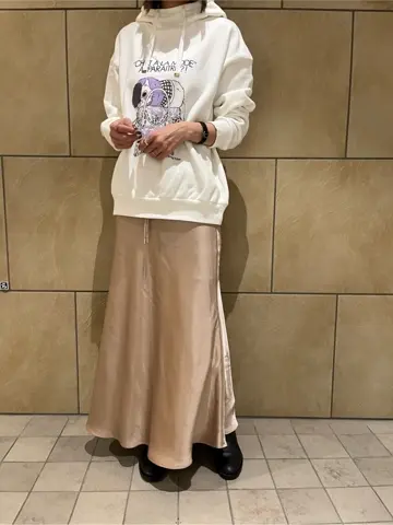 GRACE CONTINENTAL The Banquet 亀田 未希 コーディネート画像