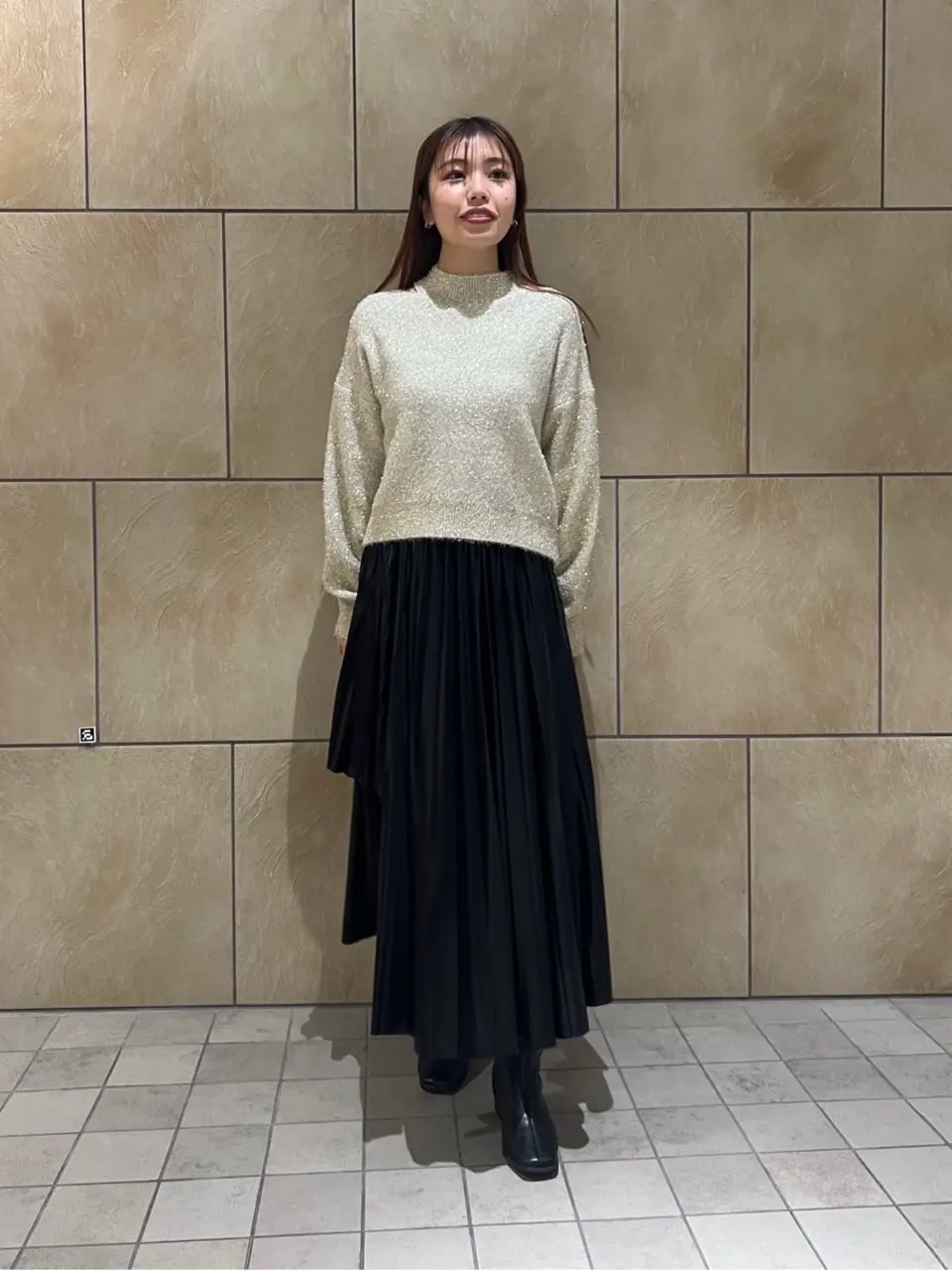 GRACE CONTINENTAL The Banquet 赤坂 梨来 コーディネート画像