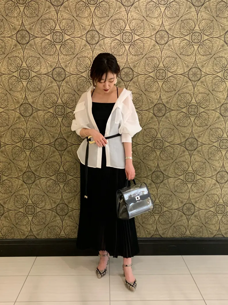 GRACE CONTINENTAL The Banquet Arichi コーディネート画像