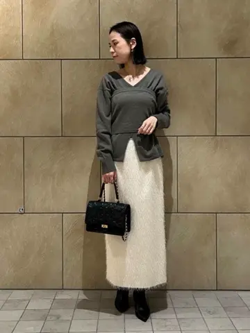 GRACE CONTINENTAL The Banquet 亀田 未希 コーディネート画像