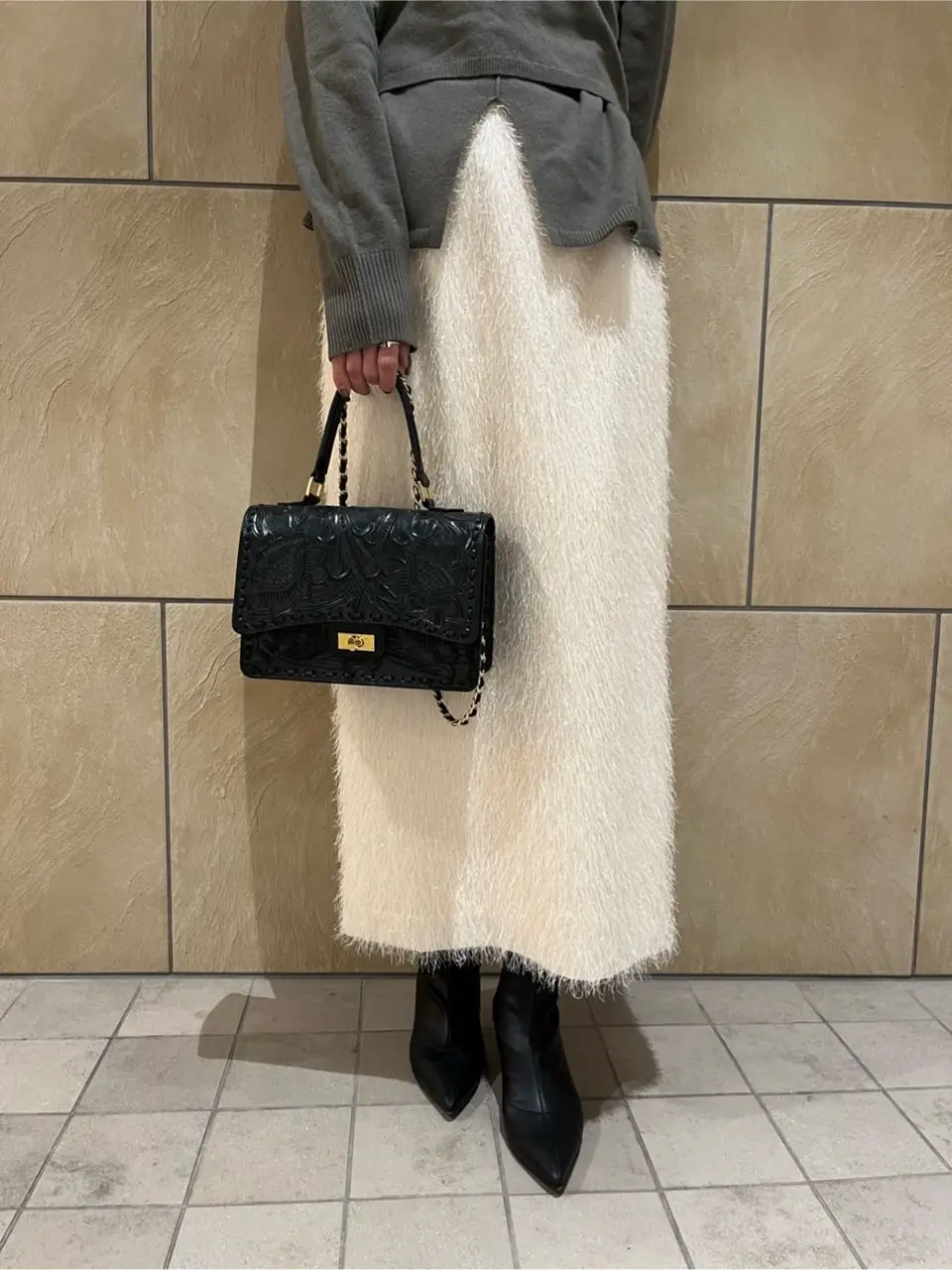 GRACE CONTINENTAL The Banquet 亀田 未希 コーディネート画像