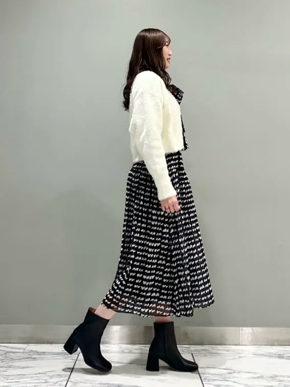 GRACE CONTINENTAL The Banquet 遠藤　みずき コーディネート画像