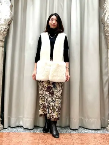 GRACE CONTINENTAL The Banquet eri コーディネート画像