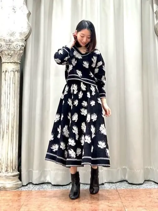 GRACE CONTINENTAL The Banquet eri コーディネート画像