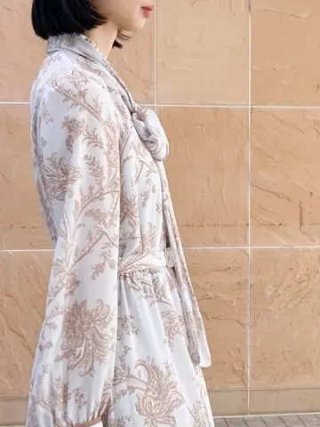 GRACE CONTINENTAL The Banquet yuri コーディネート画像