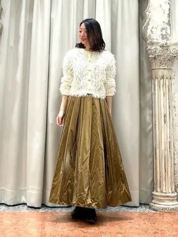 GRACE CONTINENTAL The Banquet eri コーディネート画像