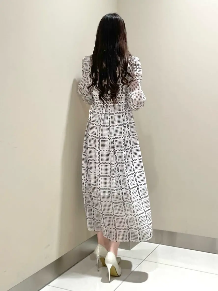 GRACE CONTINENTAL The Banquet Suzuka コーディネート画像