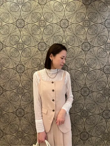 GRACE CONTINENTAL The Banquet 亀田 未希 コーディネート画像