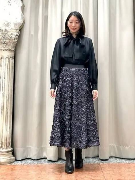 GRACE CONTINENTAL The Banquet eri コーディネート画像