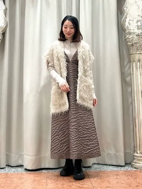 GRACE CONTINENTAL The Banquet eri コーディネート画像