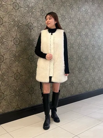 GRACE CONTINENTAL The Banquet 赤坂 梨来 コーディネート画像