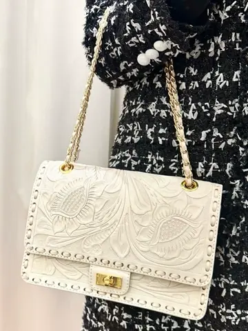 GRACE CONTINENTAL The Banquet 遠藤　みずき コーディネート画像