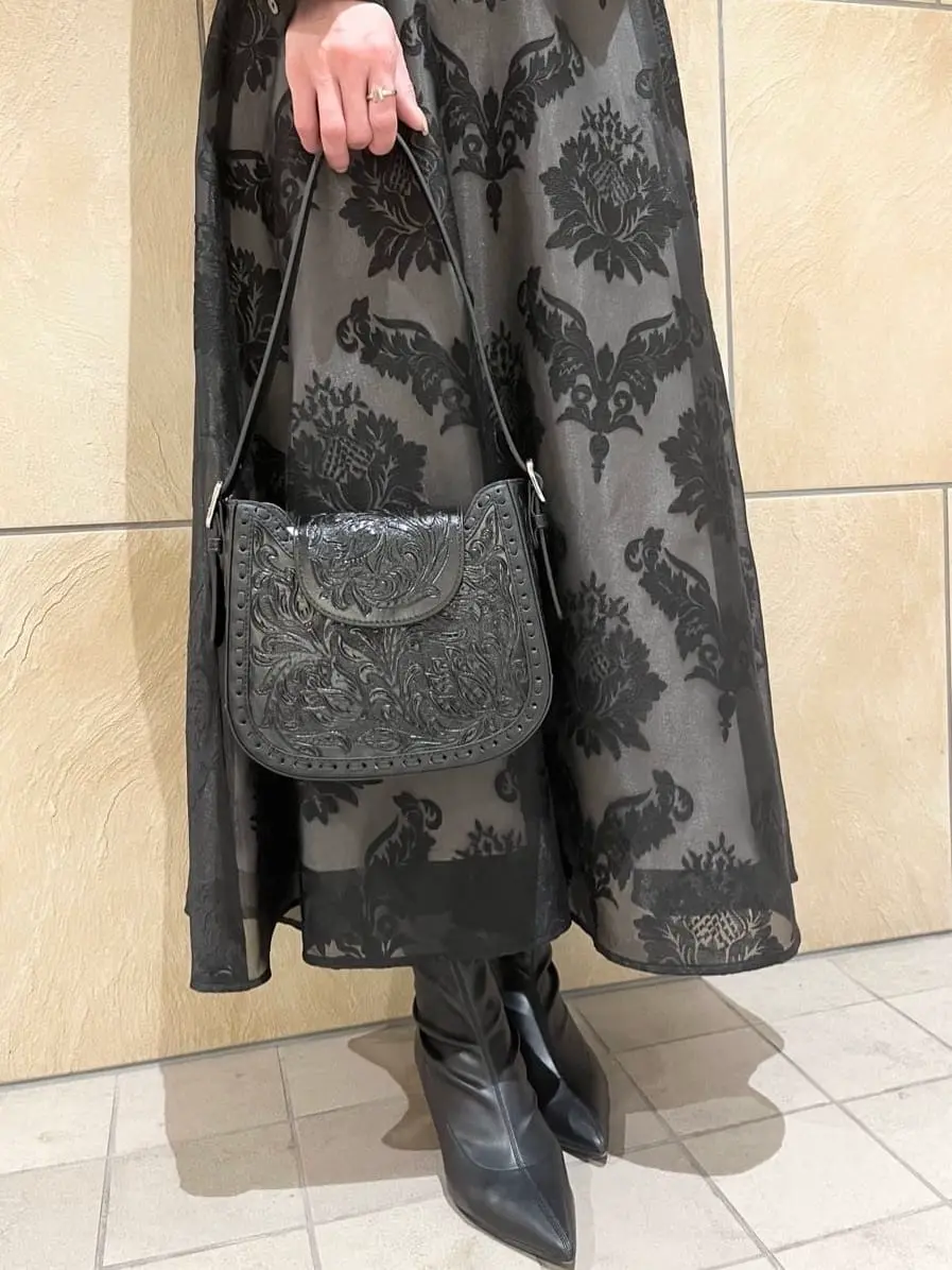 GRACE CONTINENTAL The Banquet 亀田 未希 コーディネート画像