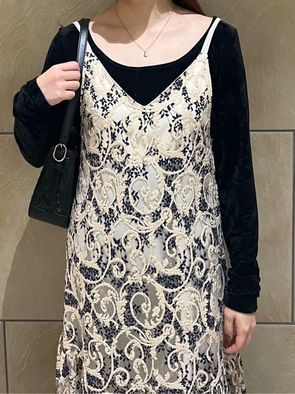 GRACE CONTINENTAL The Banquet 赤坂 梨来 コーディネート画像