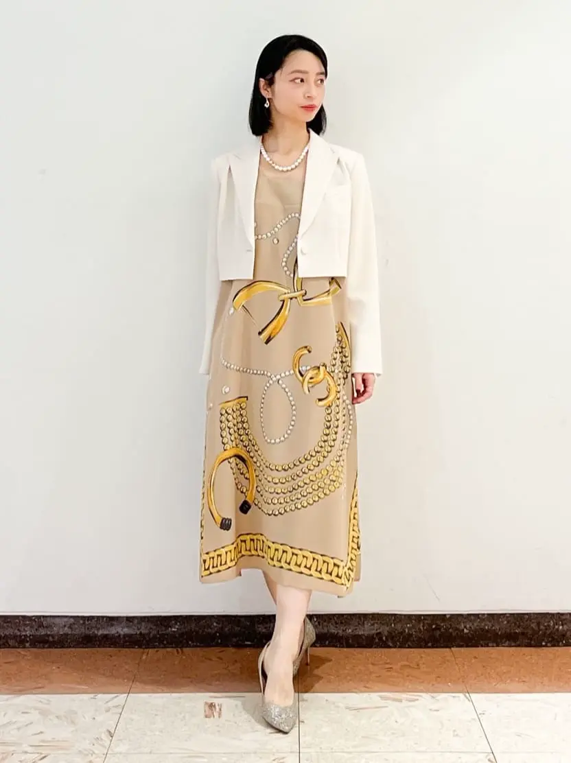 GRACE CONTINENTAL The Banquet yuri コーディネート画像