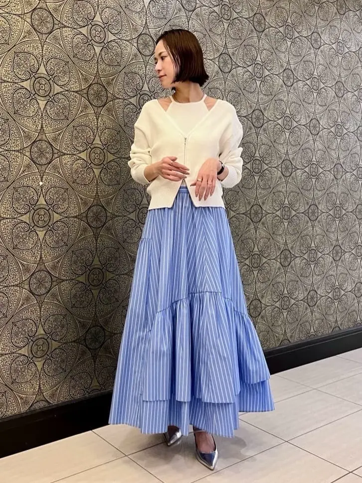 GRACE CONTINENTAL The Banquet 亀田 未希 コーディネート画像