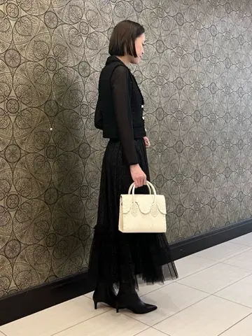 GRACE CONTINENTAL The Banquet 亀田 未希 コーディネート画像