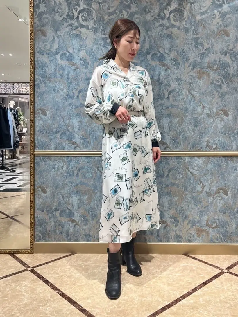 GRACE CONTINENTAL The Banquet 泉　智子 コーディネート画像