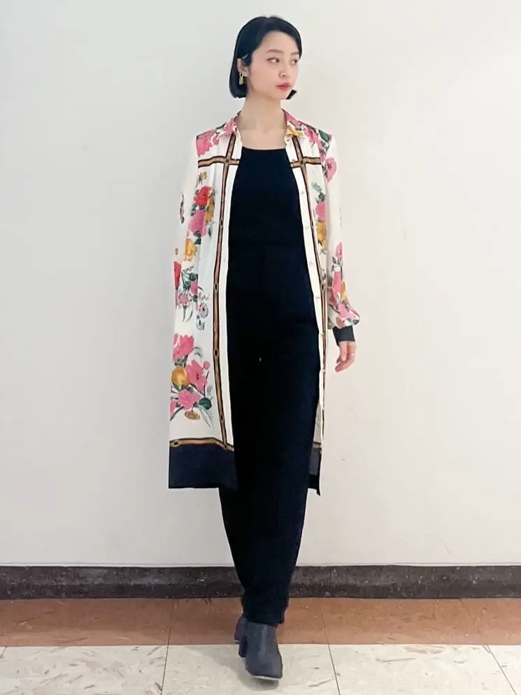 GRACE CONTINENTAL The Banquet yuri コーディネート画像