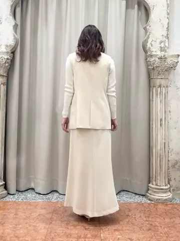 GRACE CONTINENTAL The Banquet 関谷　真琴 コーディネート画像