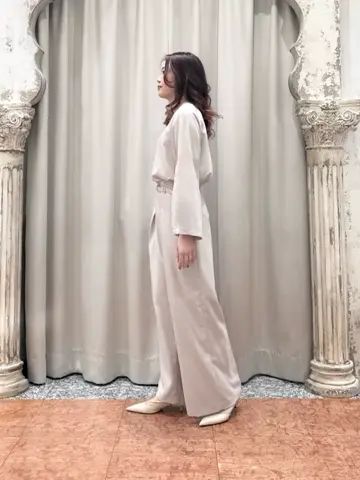 GRACE CONTINENTAL The Banquet 関谷　真琴 コーディネート画像