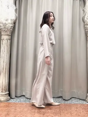 GRACE CONTINENTAL The Banquet 関谷　真琴 コーディネート画像