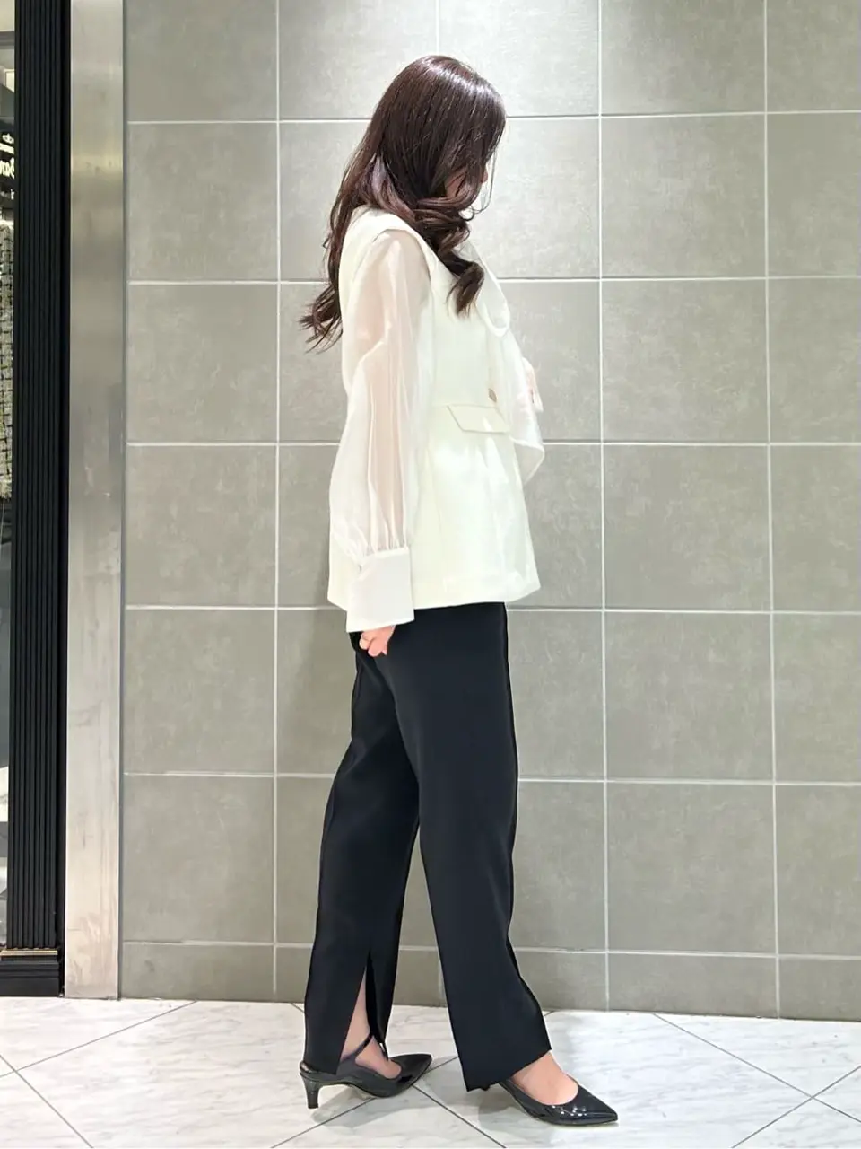 GRACE CONTINENTAL The Banquet 志田　悠 コーディネート画像