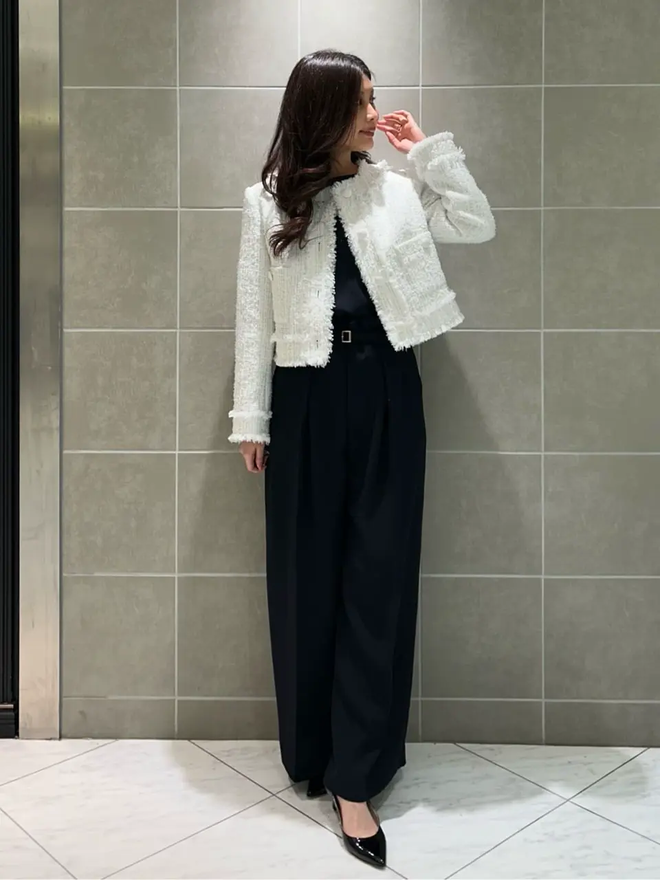 GRACE CONTINENTAL The Banquet 志田　悠 コーディネート画像