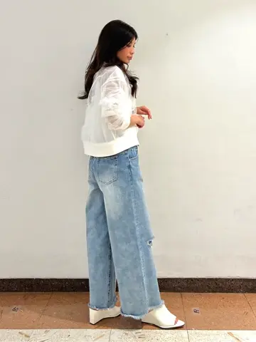 GRACE CONTINENTAL The Banquet 志田　悠 コーディネート画像