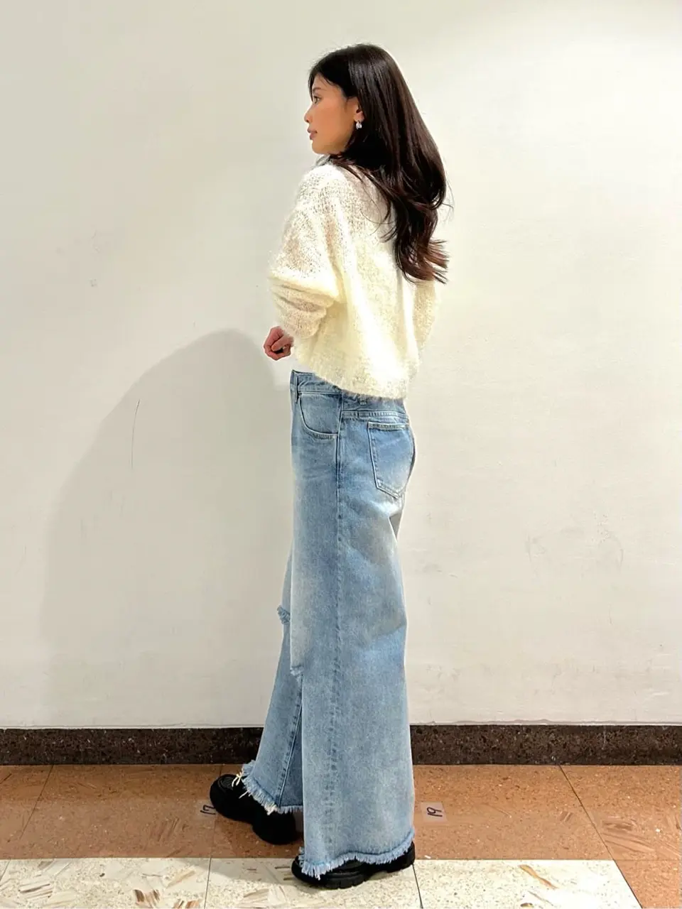 GRACE CONTINENTAL The Banquet 志田　悠 コーディネート画像