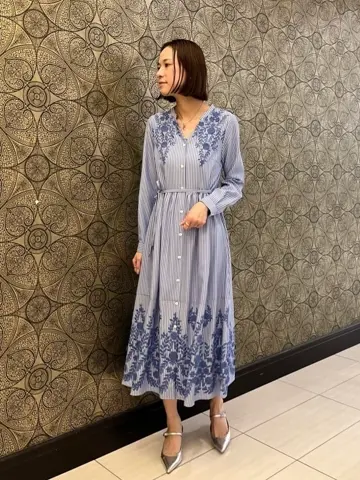 GRACE CONTINENTAL The Banquet 亀田 未希 コーディネート画像