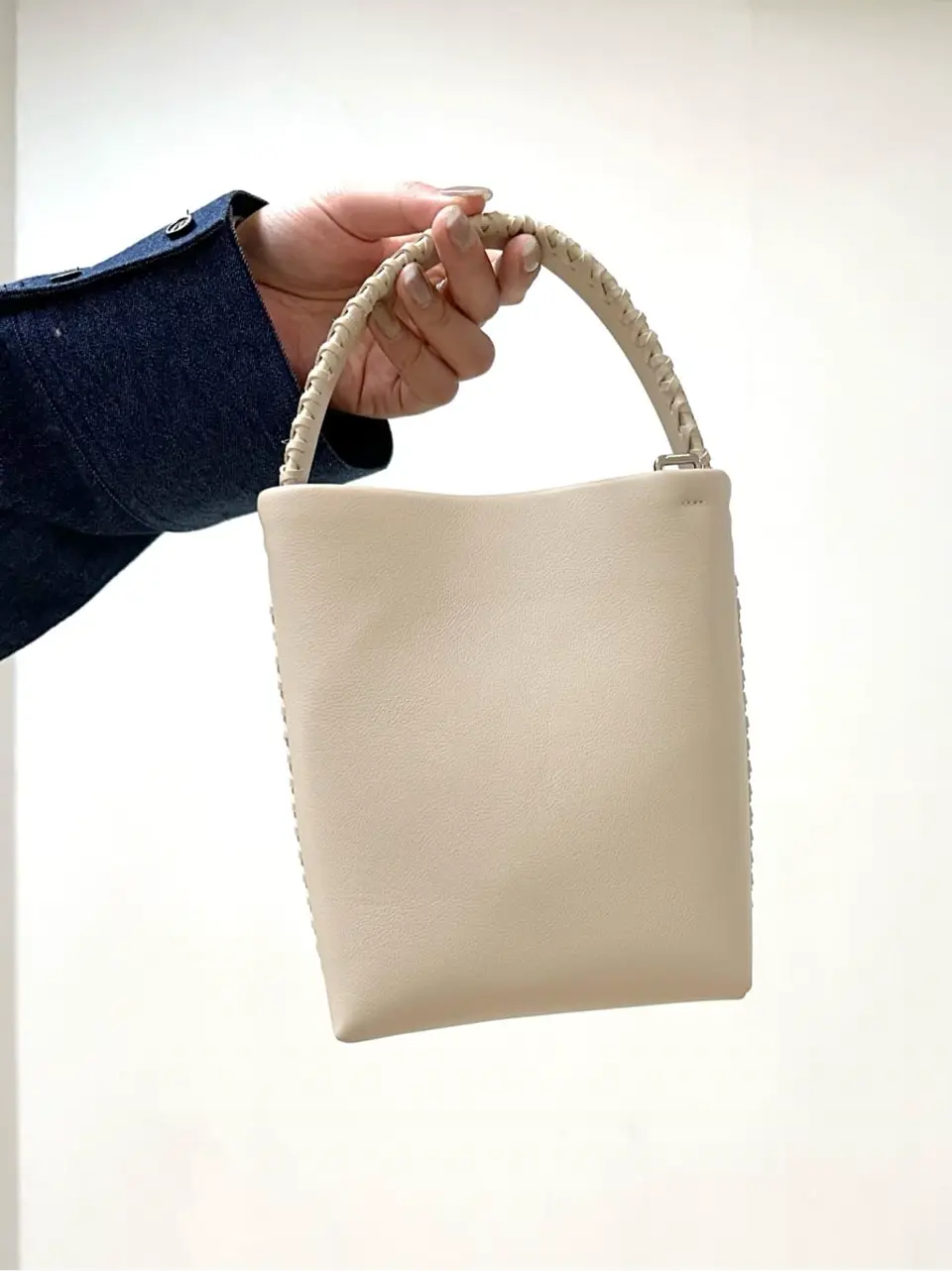 GRACE CONTINENTAL The Banquet Kogane. コーディネート画像