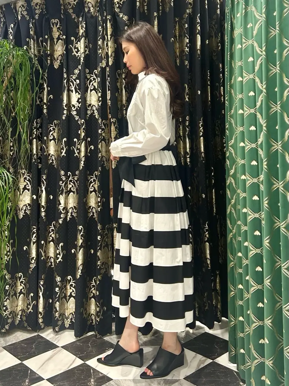 GRACE CONTINENTAL The Banquet 志田　悠 コーディネート画像