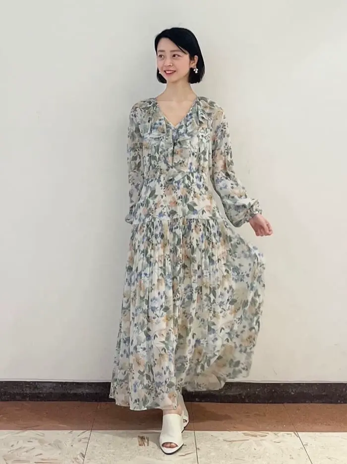 GRACE CONTINENTAL The Banquet yuri コーディネート画像