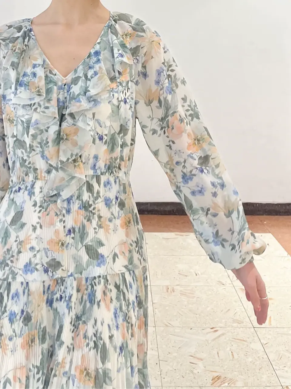 GRACE CONTINENTAL The Banquet yuri コーディネート画像