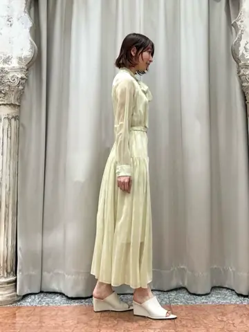 GRACE CONTINENTAL The Banquet eri コーディネート画像