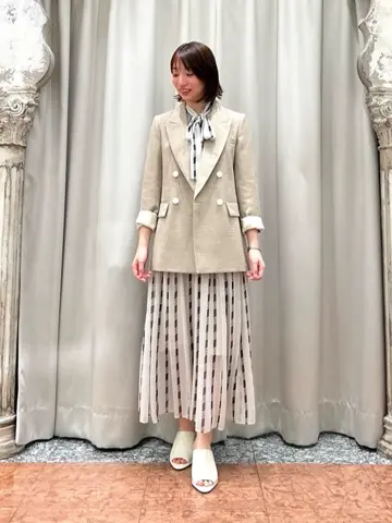 GRACE CONTINENTAL The Banquet eri コーディネート画像