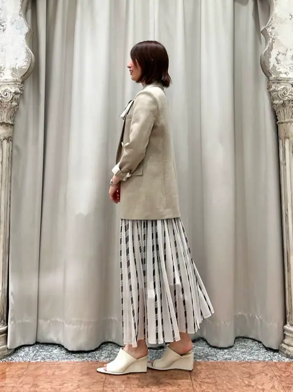 GRACE CONTINENTAL The Banquet eri コーディネート画像