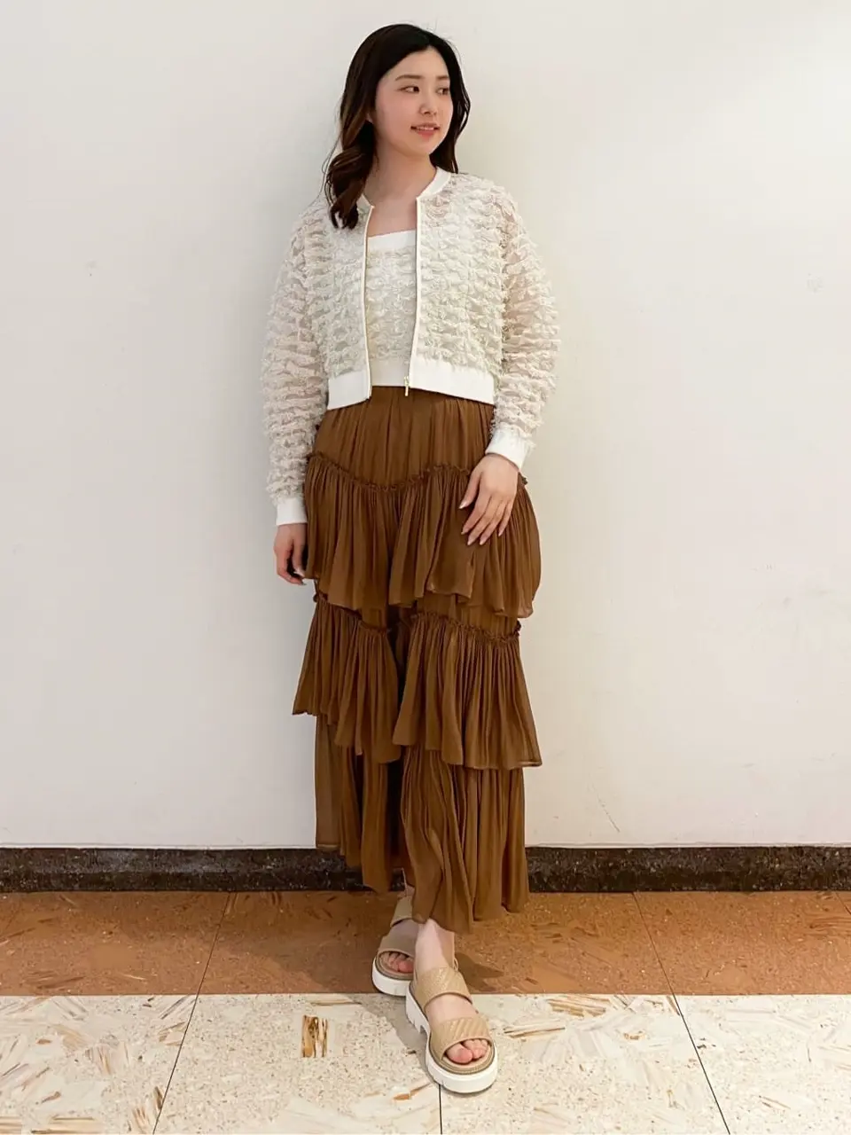 GRACE CONTINENTAL The Banquet mikiho コーディネート画像