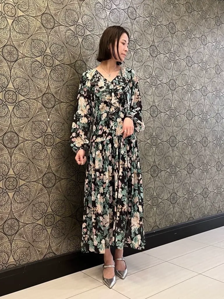 GRACE CONTINENTAL The Banquet 亀田 未希 コーディネート画像