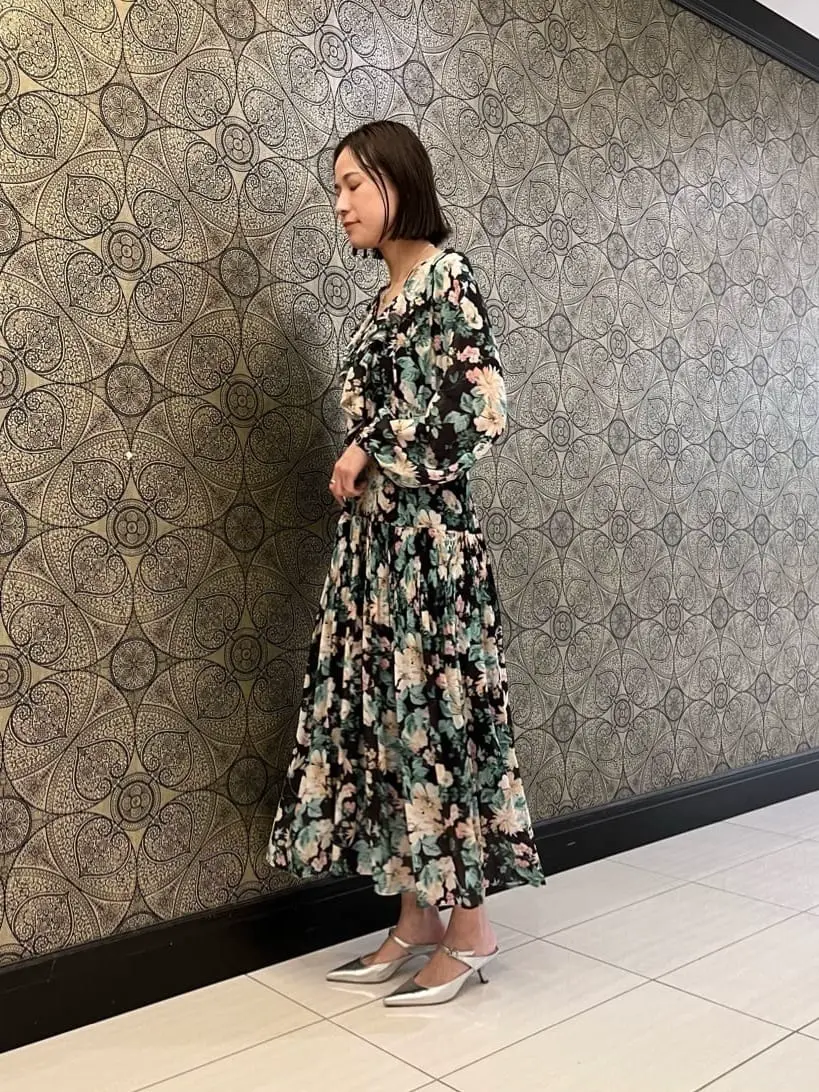 GRACE CONTINENTAL The Banquet 亀田 未希 コーディネート画像