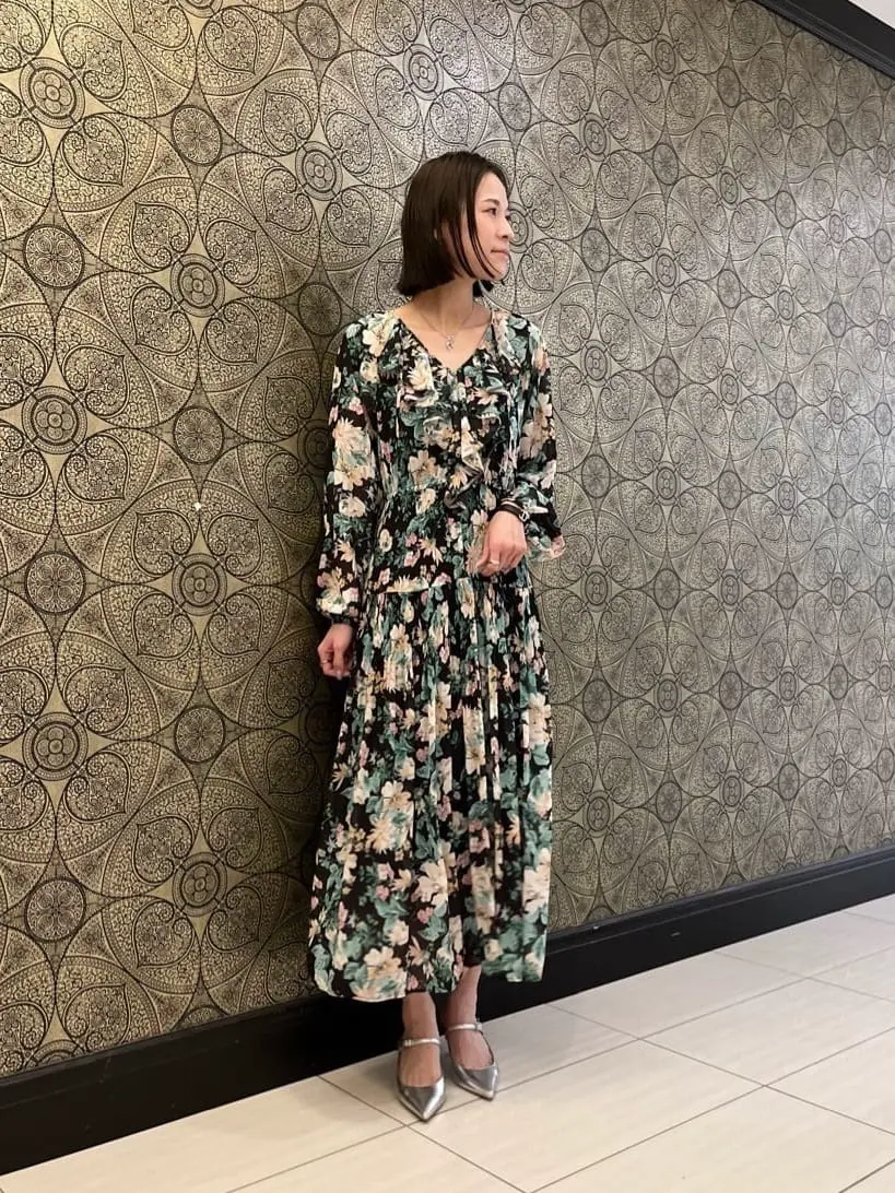 GRACE CONTINENTAL The Banquet 亀田 未希 コーディネート画像