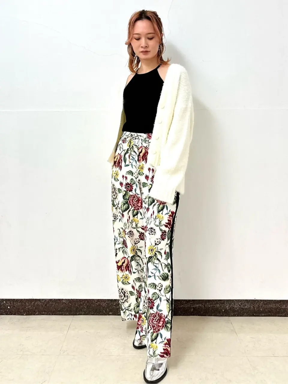 GRACE CONTINENTAL The Banquet Kogane. コーディネート画像