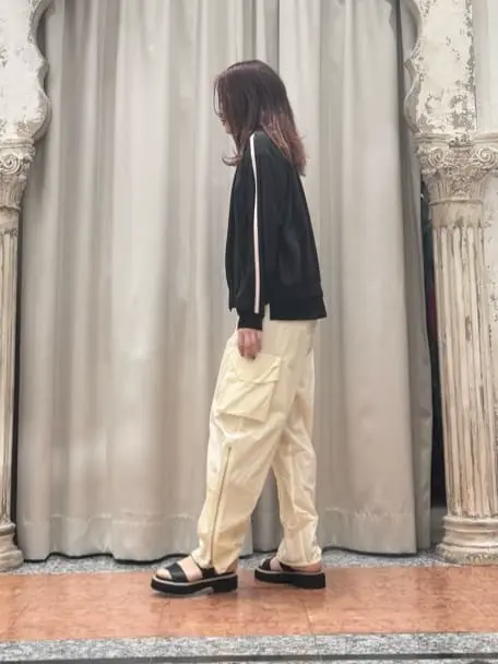 GRACE CONTINENTAL The Banquet 関谷　真琴 コーディネート画像